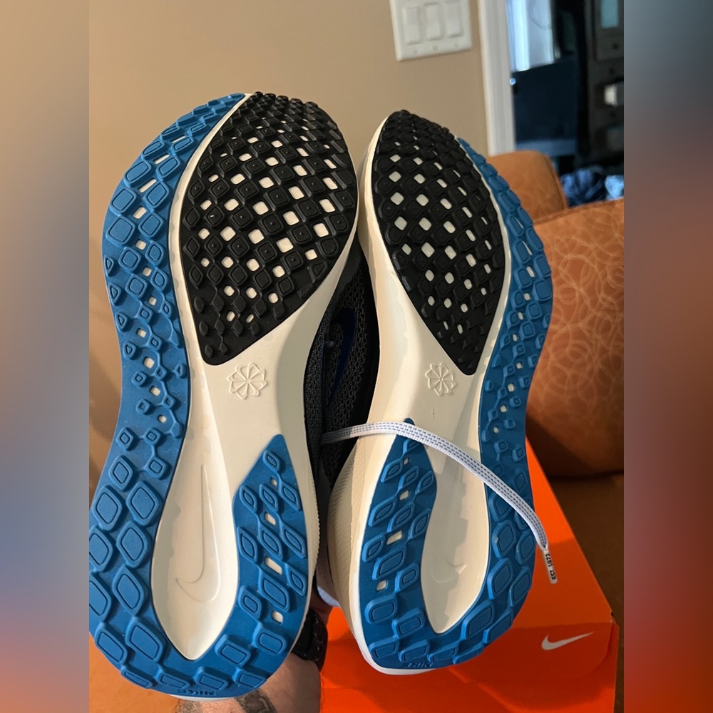 NEW Nike Airzoom Pegasus 41 Men’s running shoe Size 9.5. - Picture 5 of 5